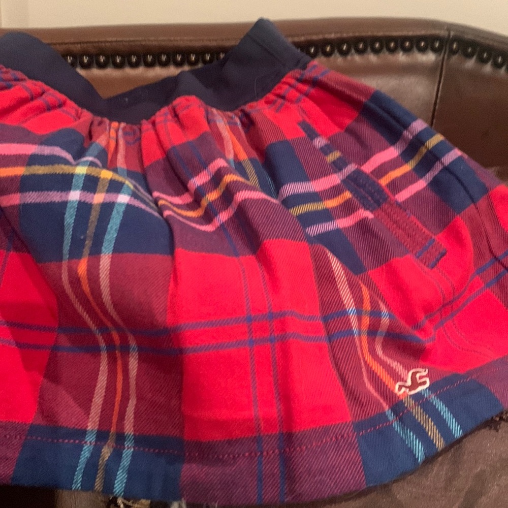 Hollister Betty’s Paid red/blue